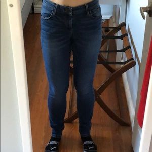Guess Jeans